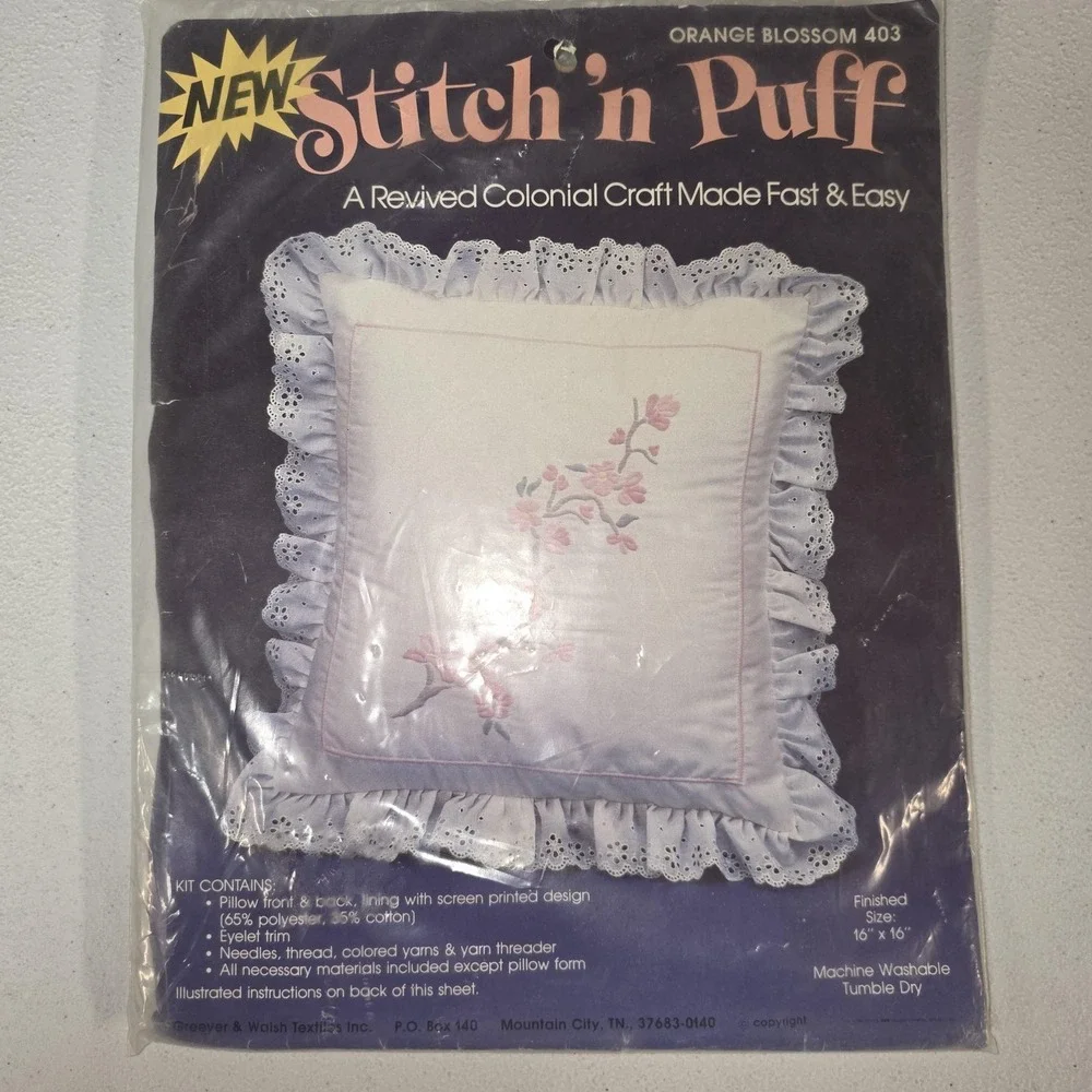 Stitch 'n Puff Orange Blossom Floral Eyelet Pillow Cover‎ Kit 16x16 403 New